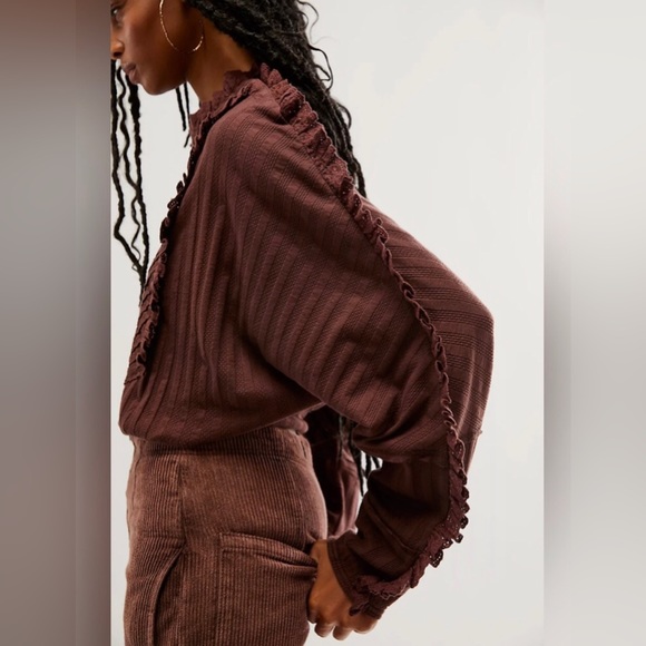 NWT Free People Romance Long Sleeve Top in Mocha - Picture 9 of 12